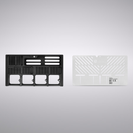 Toolbox, leer mit Deckel 